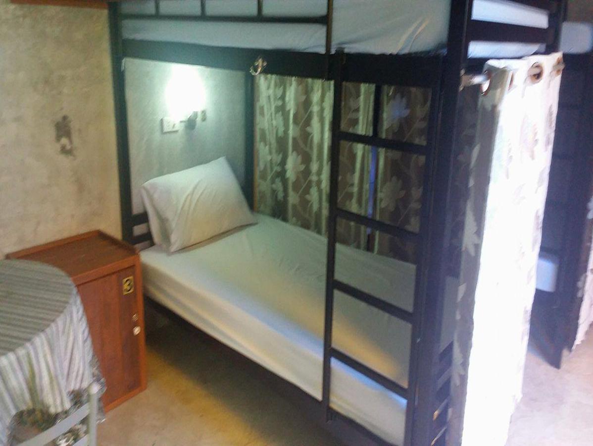 Pk Hostel Phra Nakhon Si Ayutthaya Esterno foto