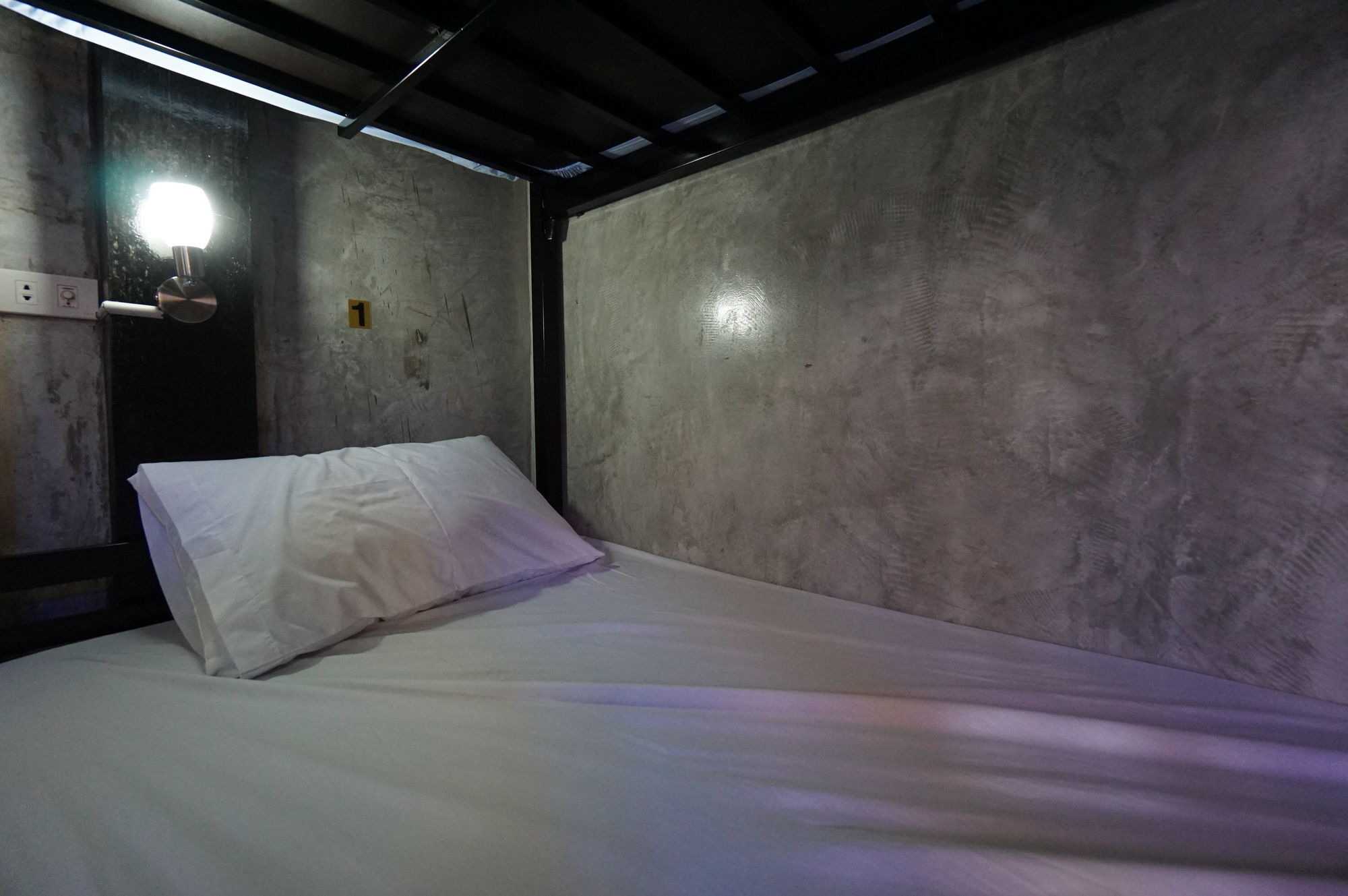Pk Hostel Phra Nakhon Si Ayutthaya Esterno foto